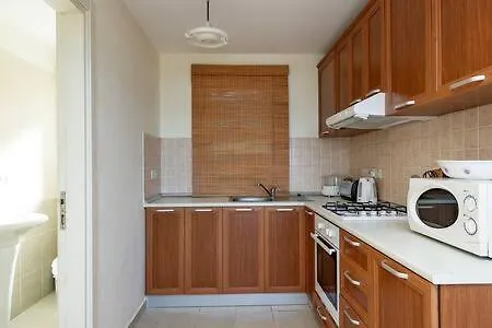 Apartament Joya Cyprus Maroon Garden