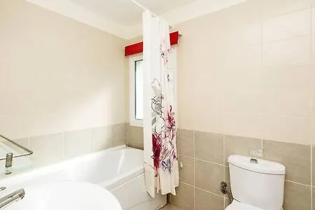 Joya Cyprus Maroon Garden Apartmán *